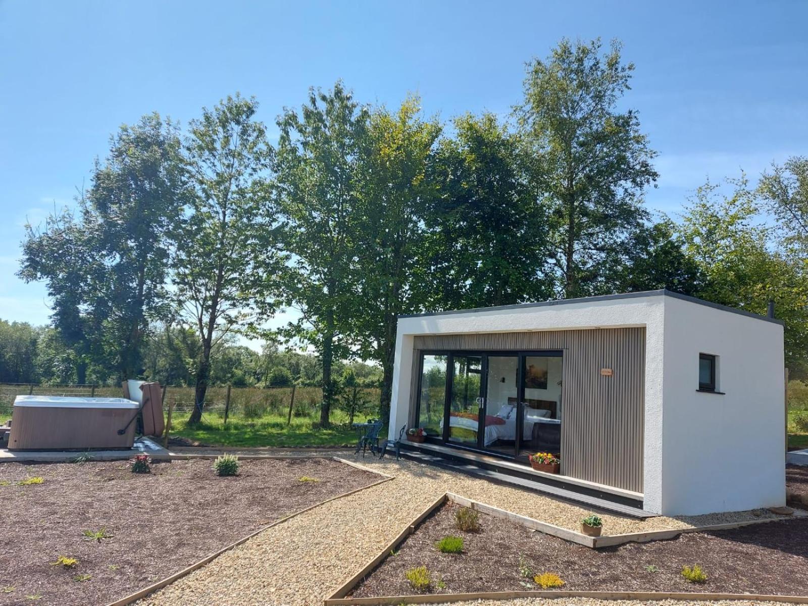 Lakescape - Waterfront Self- Catering Cabins Enniskillen Pokoj fotografie