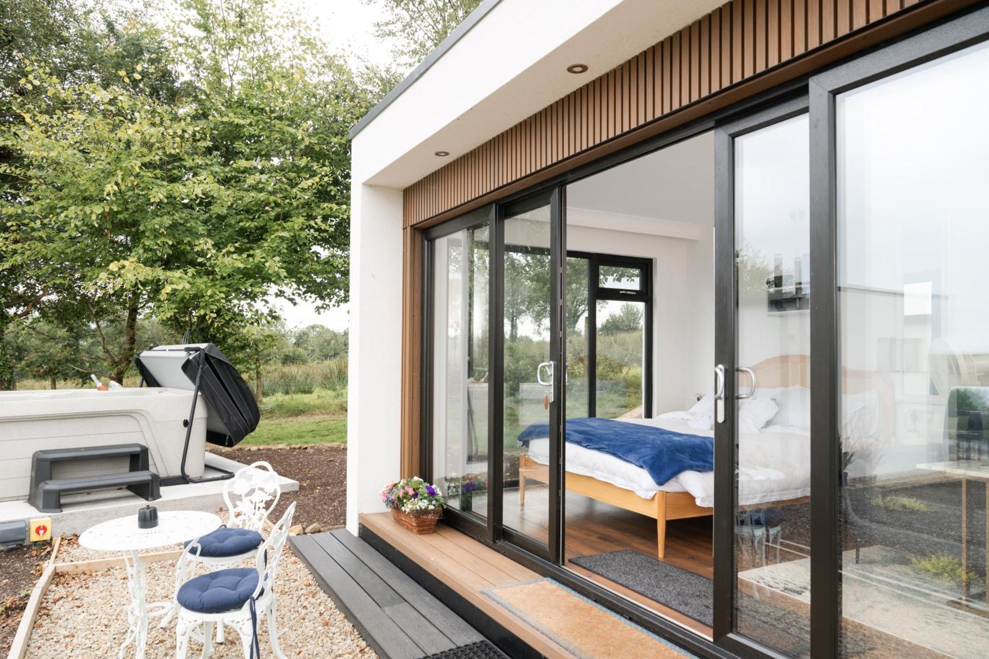 Lakescape - Waterfront Self- Catering Cabins Enniskillen Exteriér fotografie